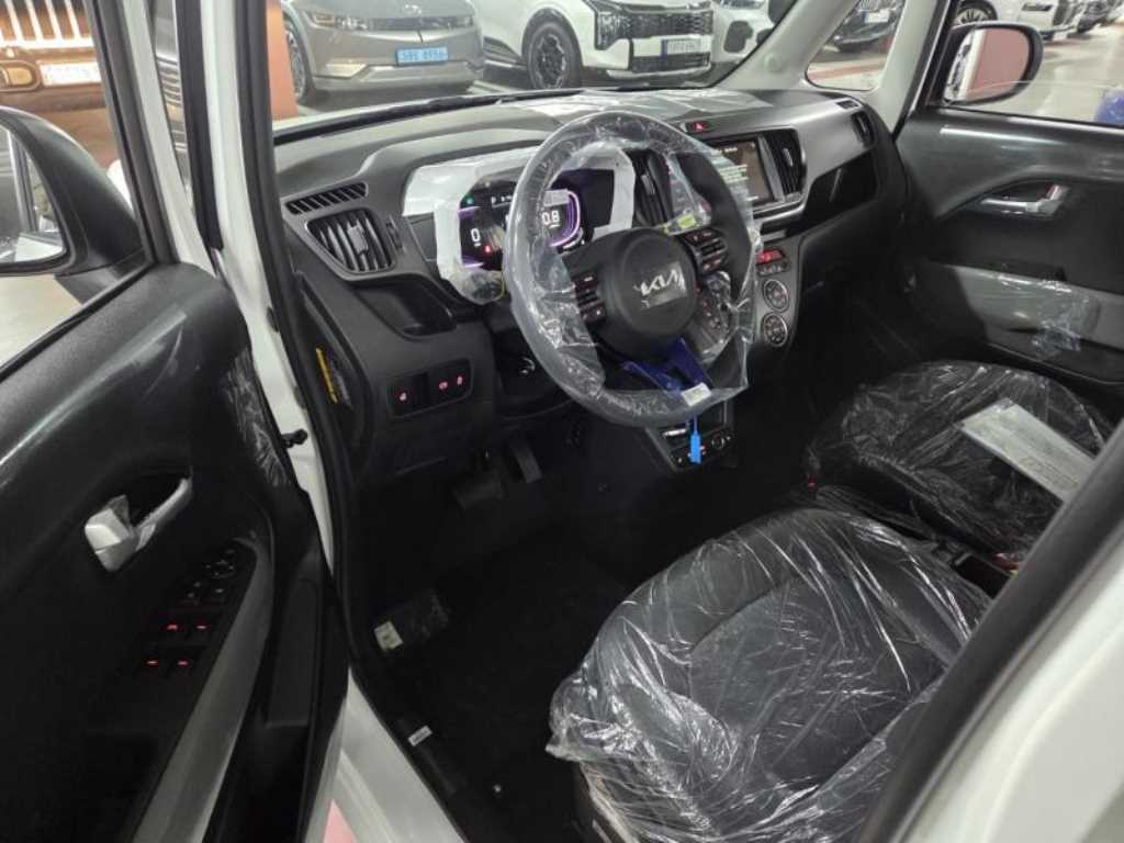 KIA Ray - Vista 8