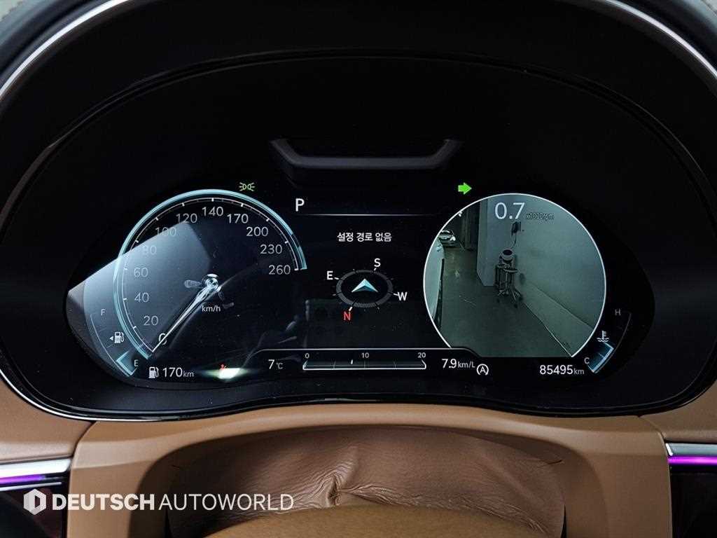 Genesis GV70 - Vista 8