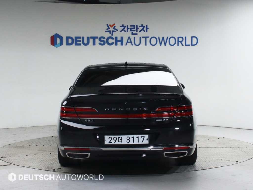 Genesis G90 - Vista 4