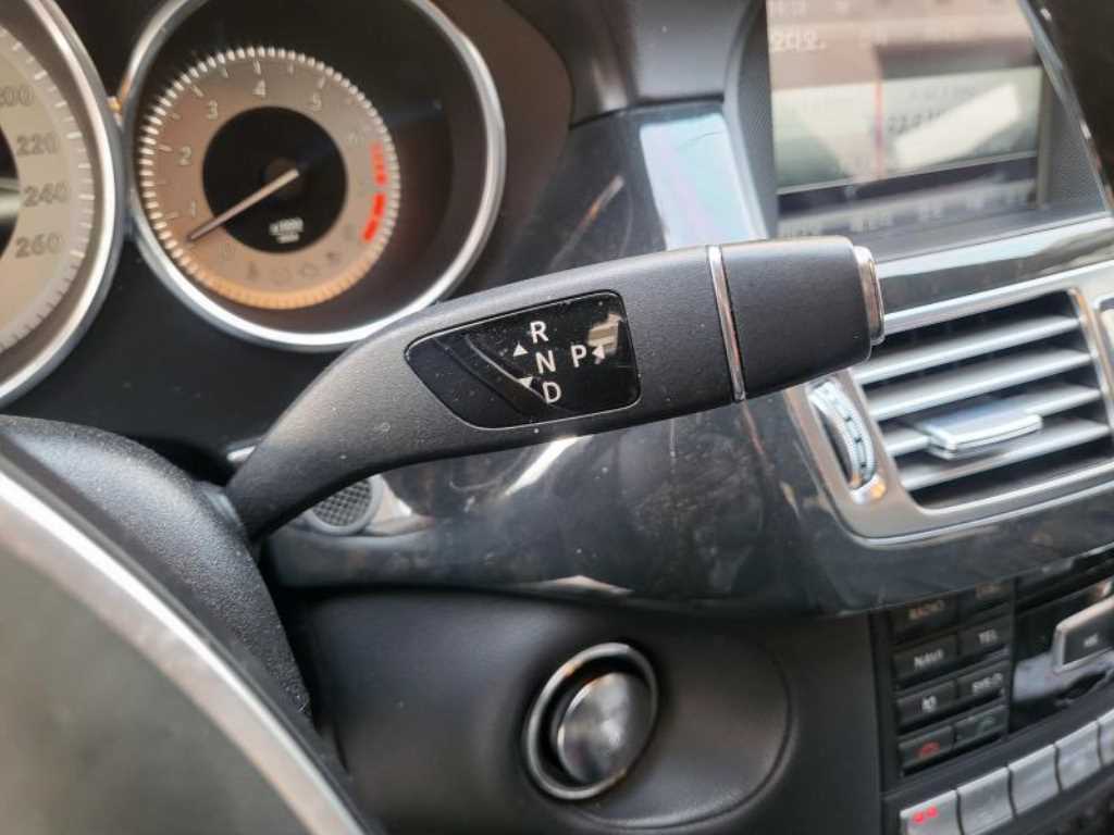 Mercedes Benz CLS Class - Vista 12