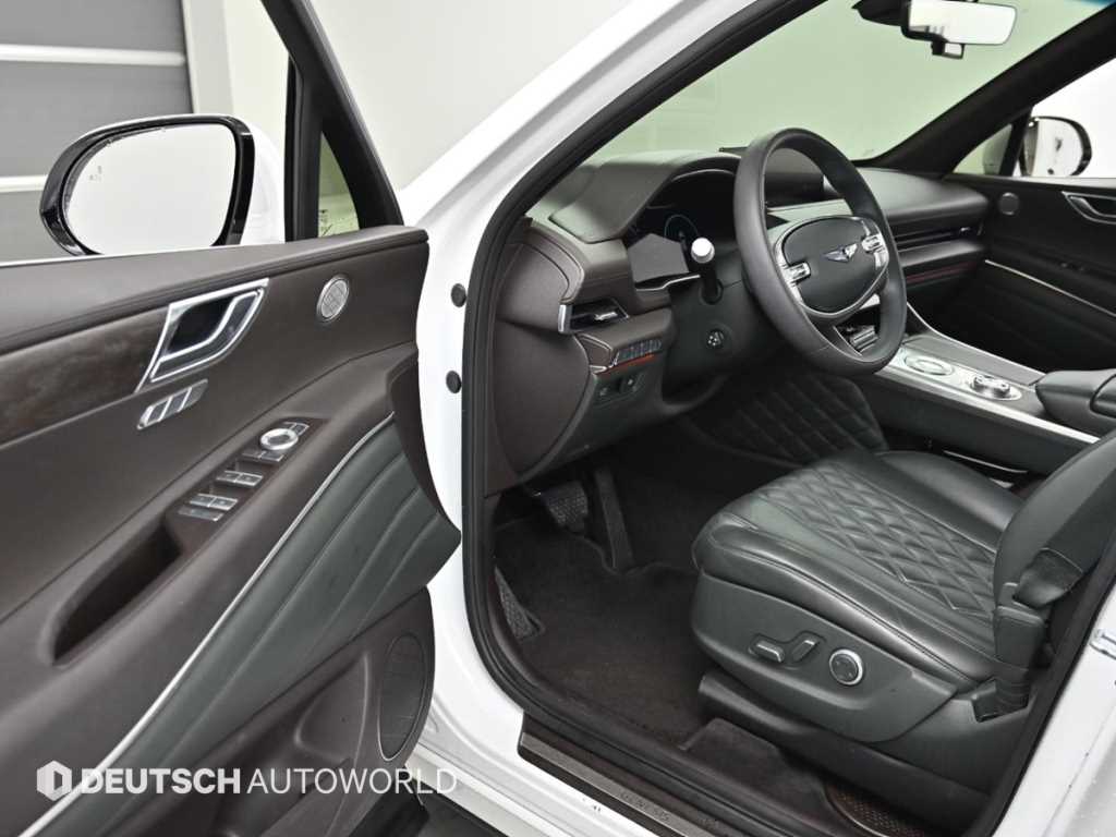 Genesis GV80 - Vista 11