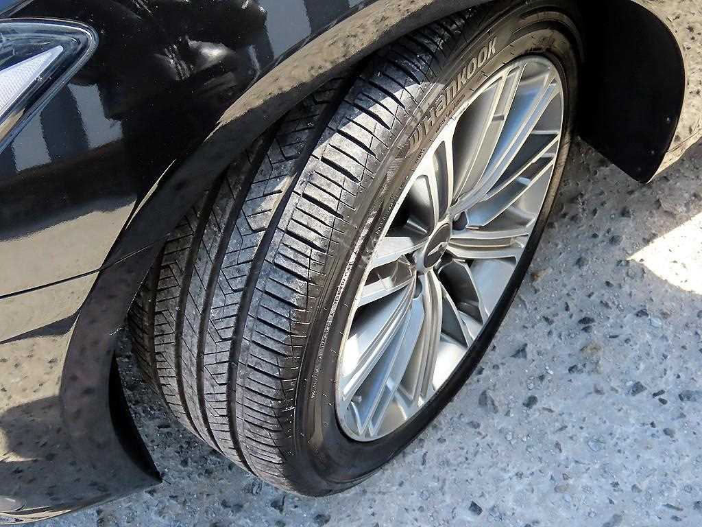 Genesis G80 2019 Negro - Importación desde Corea - HF Imports Iquique - Foto 20