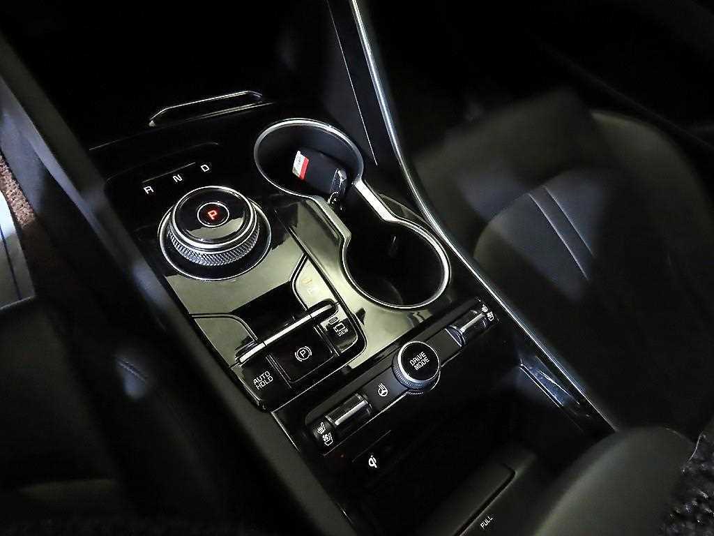 KIA K5 2022 Negro - Importación desde Corea - HF Imports Iquique - Foto 13