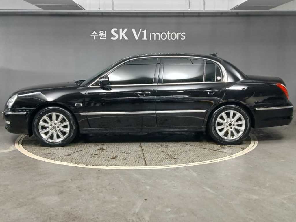 KIA Opirus - Vista 4