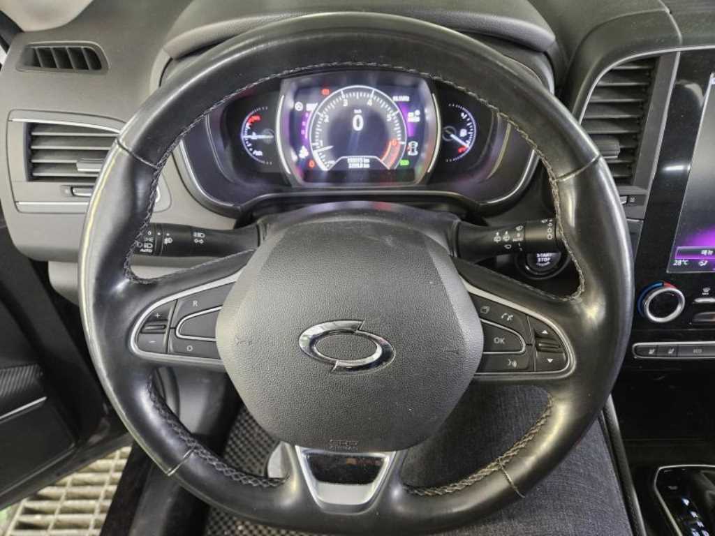 SAMSUNG QM6 - Vista 6