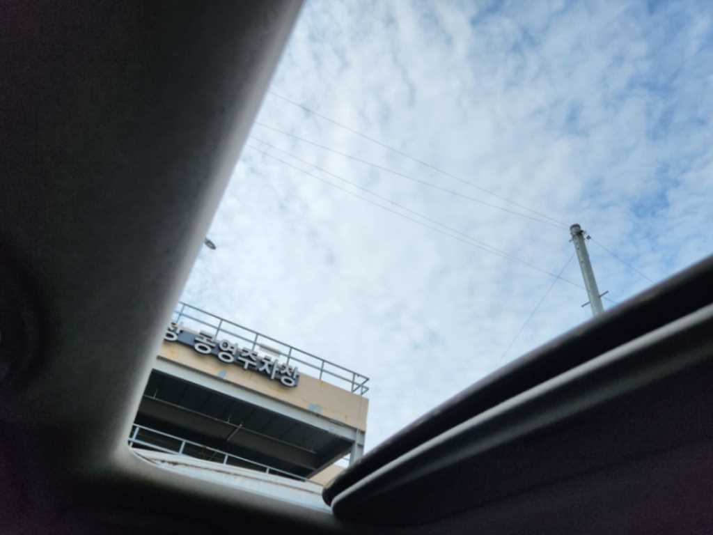 HYUNDAI Avante - Vista 6