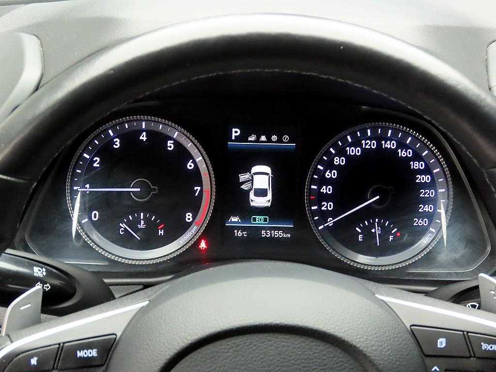 HYUNDAI Sonata - Vista 6