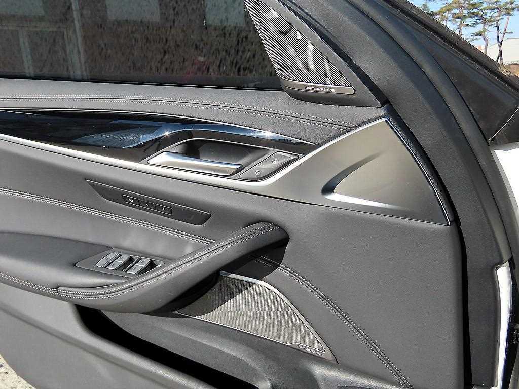 BMW 5 Series - Vista 12