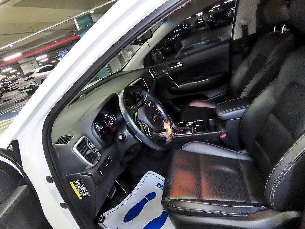 KIA Sportage - Vista 6