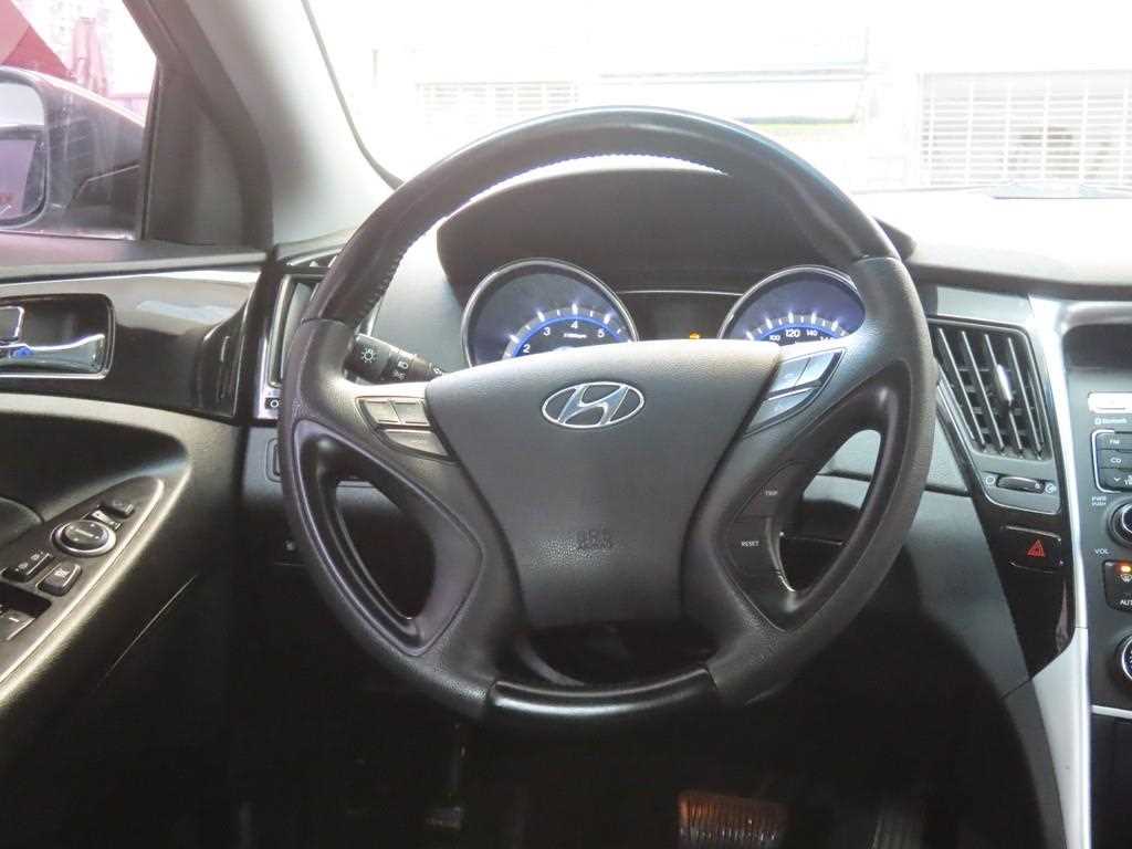 HYUNDAI Sonata 2011 Gris - Importación desde Corea - HF Imports Iquique - Foto 18