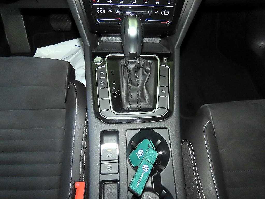 Volkswagen Passat - Vista 12