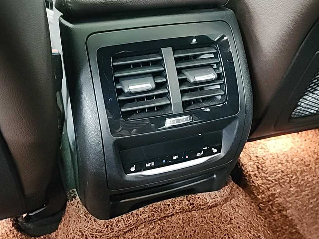 BMW X4 2021 Negro - Importación desde Corea - HF Imports Iquique - Foto 13