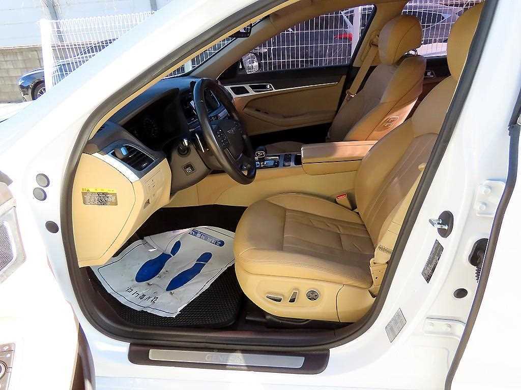 Genesis G80 - Vista 5