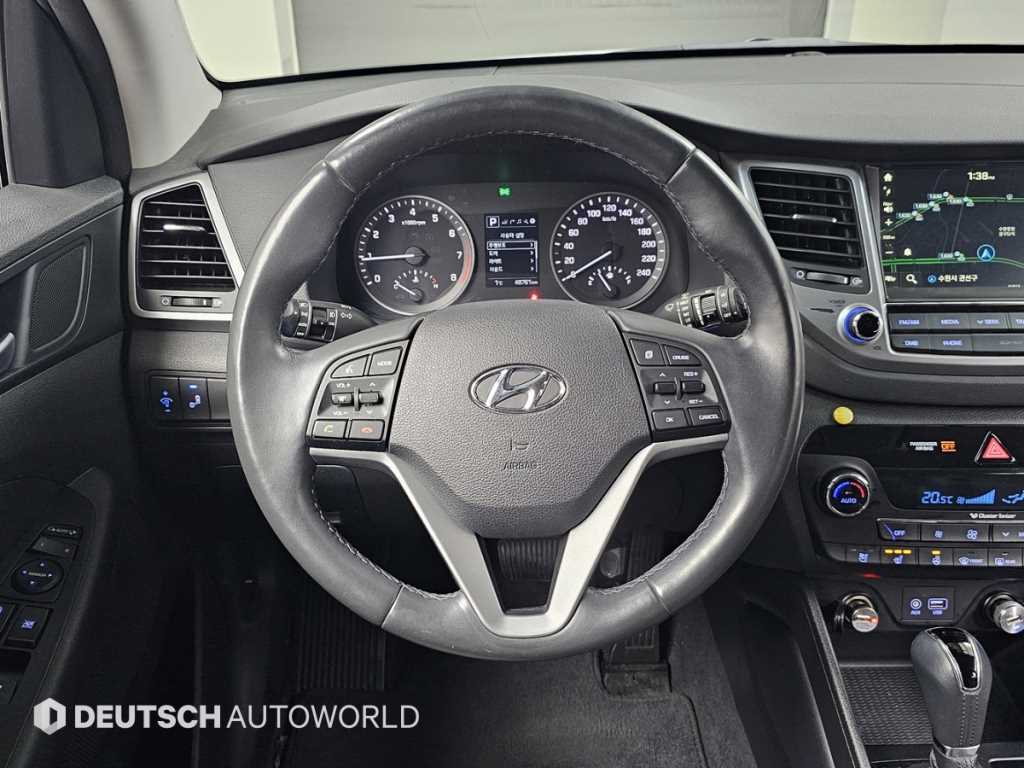 HYUNDAI Tucson 2018 Plateado - Importación desde Corea - HF Imports Iquique - Foto 13