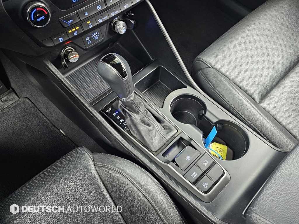 HYUNDAI Tucson - Vista 9