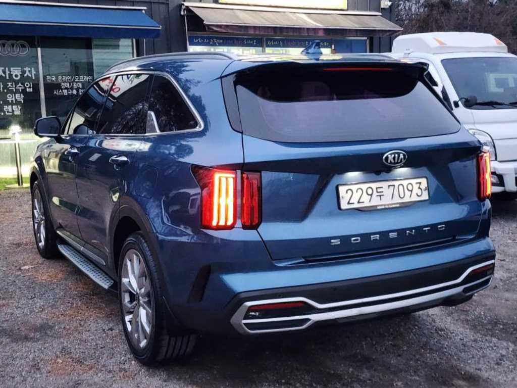 KIA Sorento - Vista 4