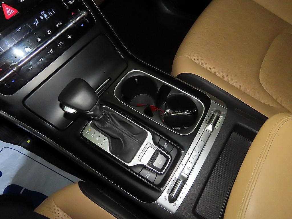 KIA Carnival 2022 Gris - Importación desde Corea - HF Imports Iquique - Foto 13