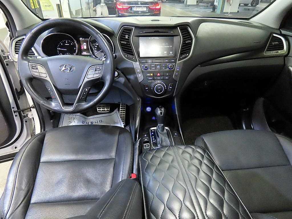 HYUNDAI Santa Fe - Vista 10