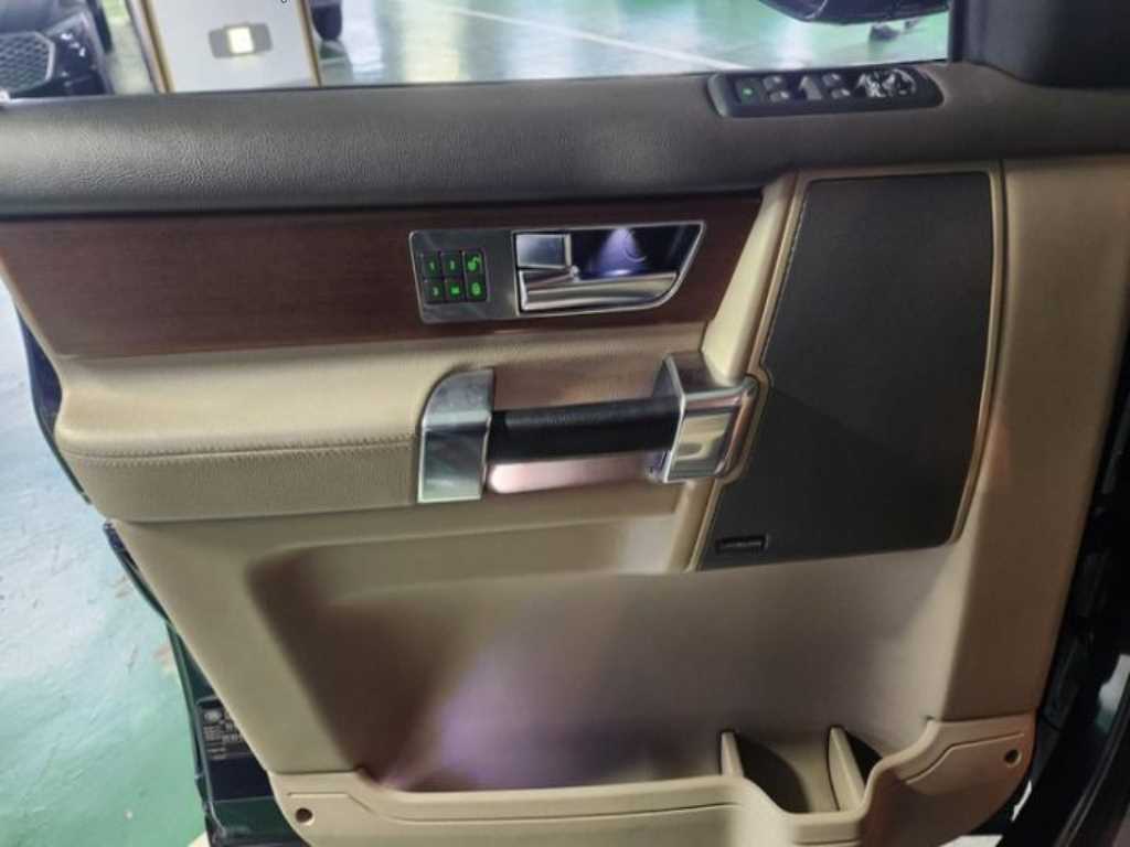 Land Rover Discovery - Vista 11