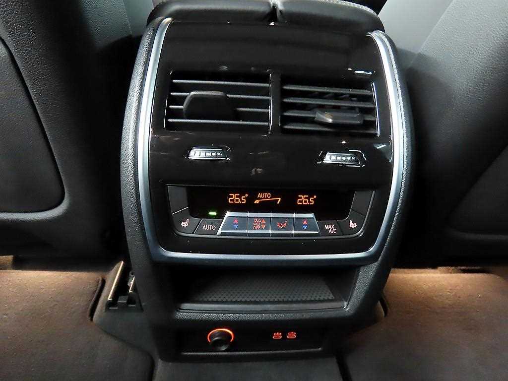BMW X5 - Vista 12