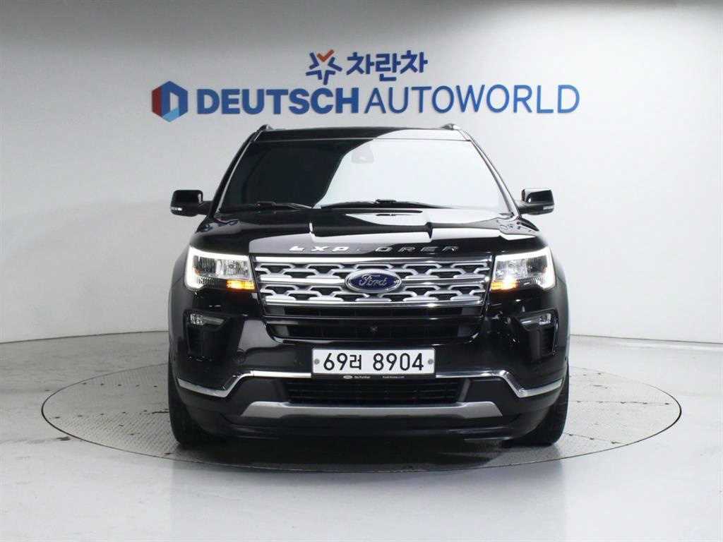 Ford Explorer - Vista 3
