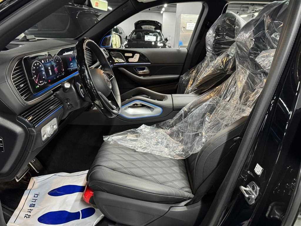 Mercedes Benz GLS Class - Vista 8