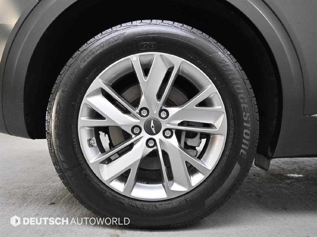 Genesis GV70 - Vista 5