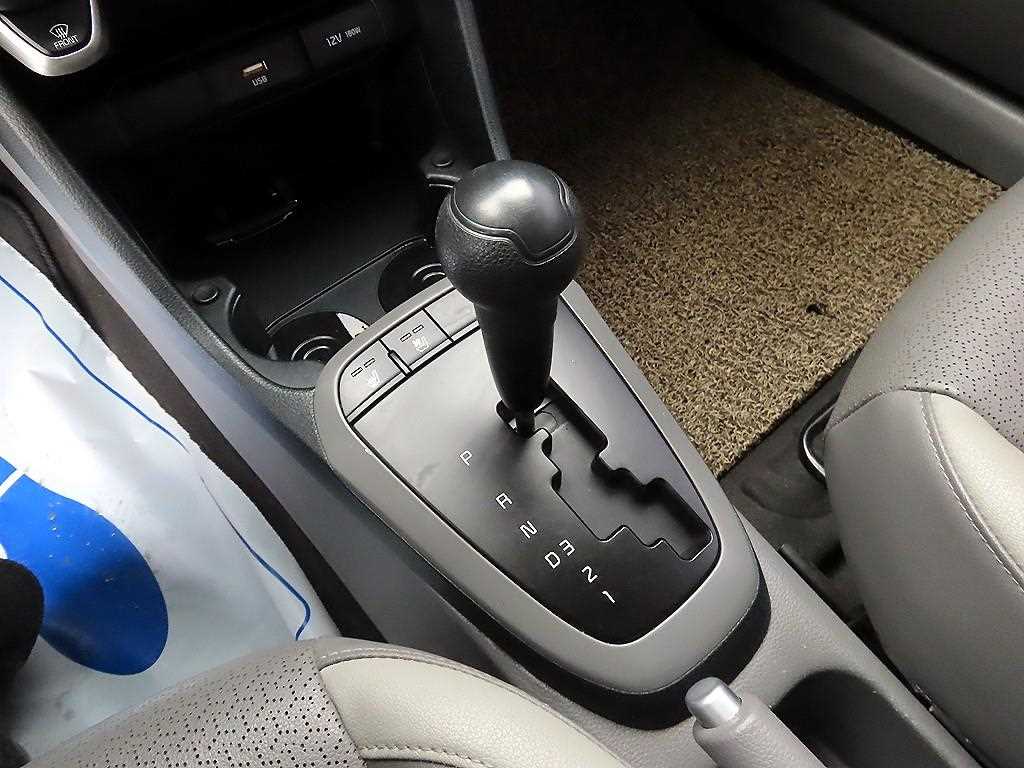 KIA Morning - Vista 10