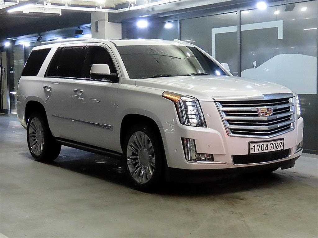 Cadillac Escalade - Vista 2