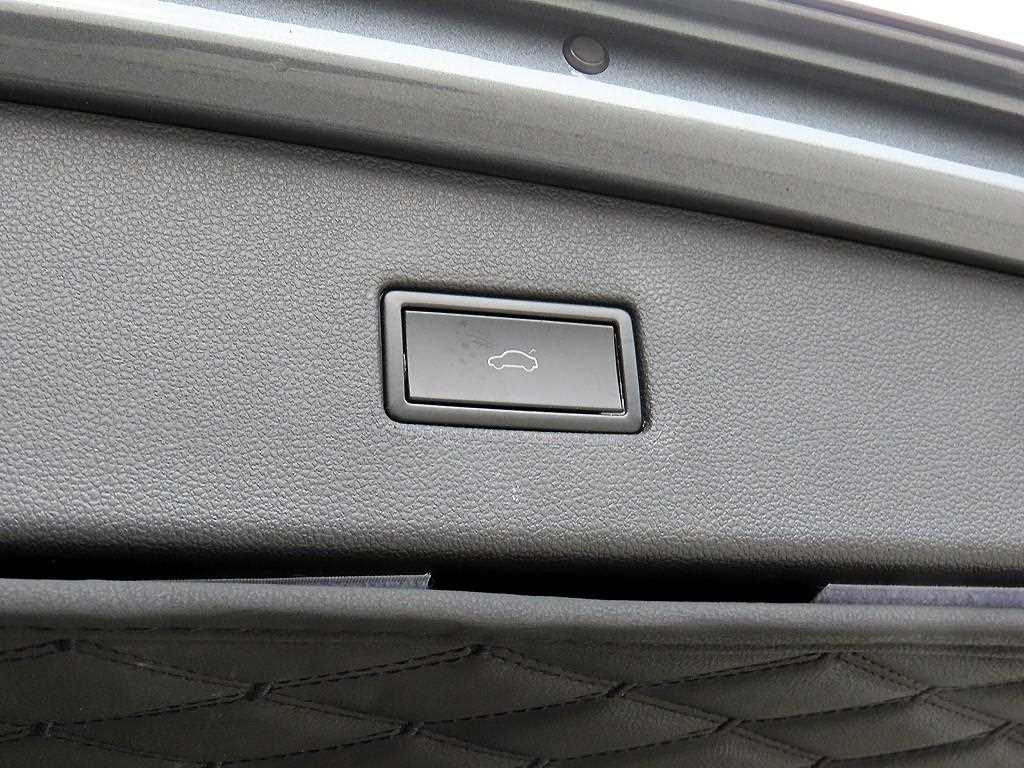 Volkswagen Tiguan 2020 Gris - Importación desde Corea - HF Imports Iquique - Foto 16