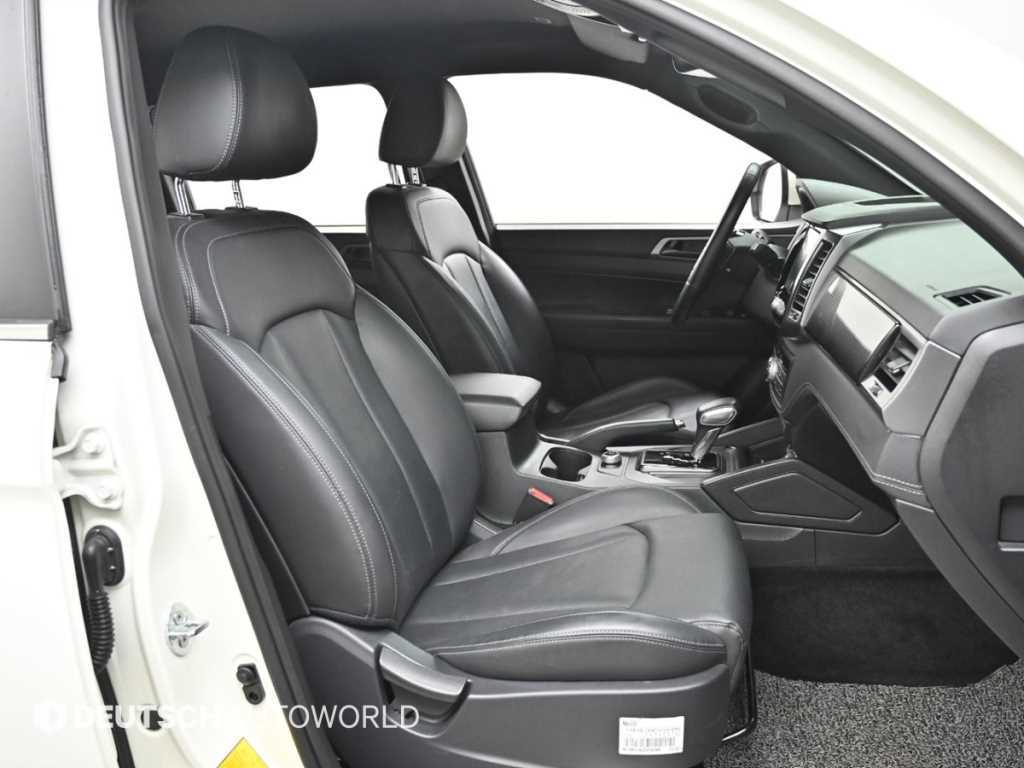 Ssangyong Rexton - Vista 10