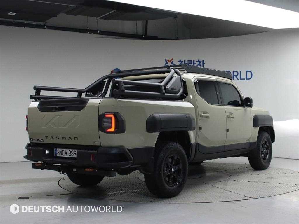 KIA Tasman - Vista 2