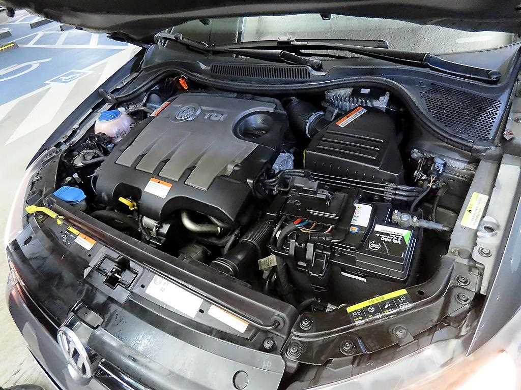 Volkswagen polo 2014 Gris - Importación desde Corea - HF Imports Iquique - Foto 18