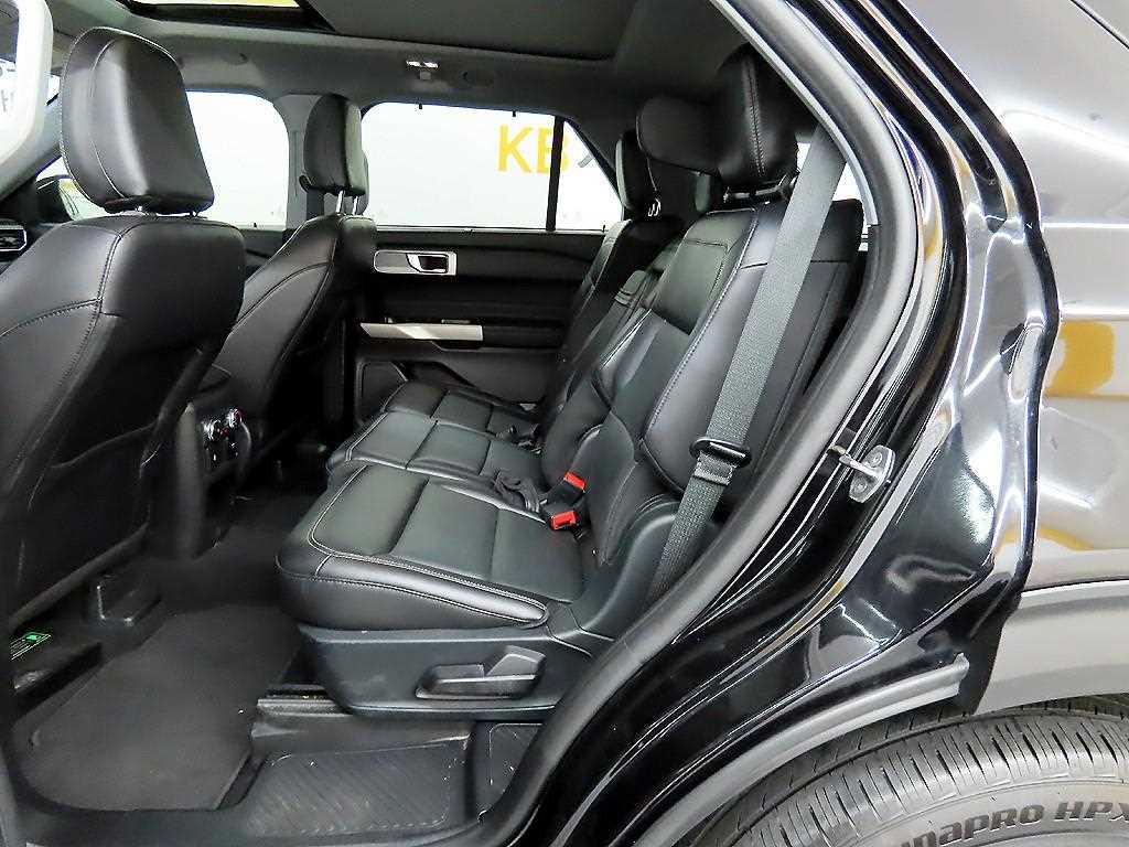 Ford Explorer - Vista 6