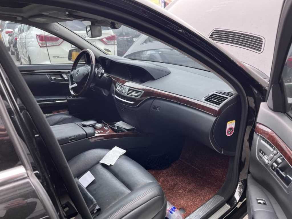 Mercedes Benz S Class - Vista 7