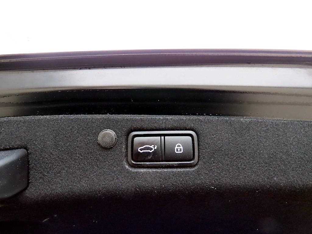 HYUNDAI Grandeur 2022 Negro - Importación desde Corea - HF Imports Iquique - Foto 16