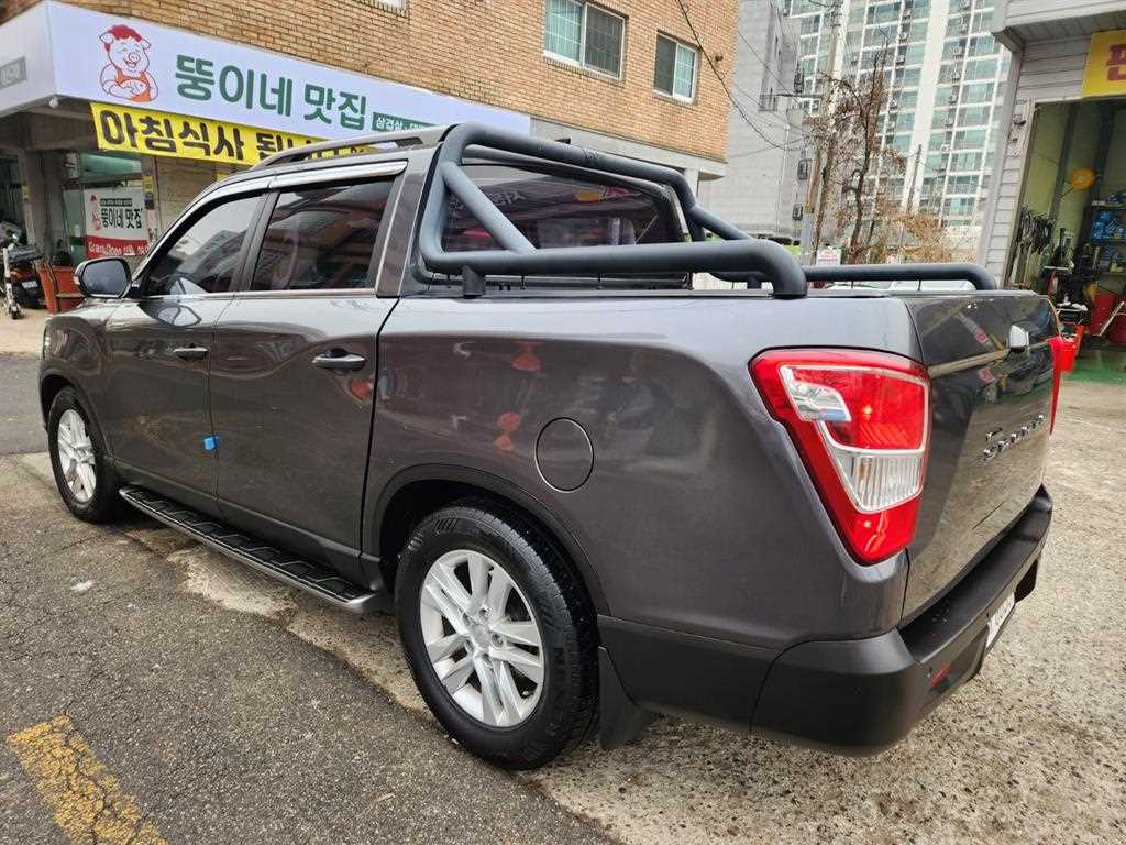 Ssangyong Rexton - Vista 6