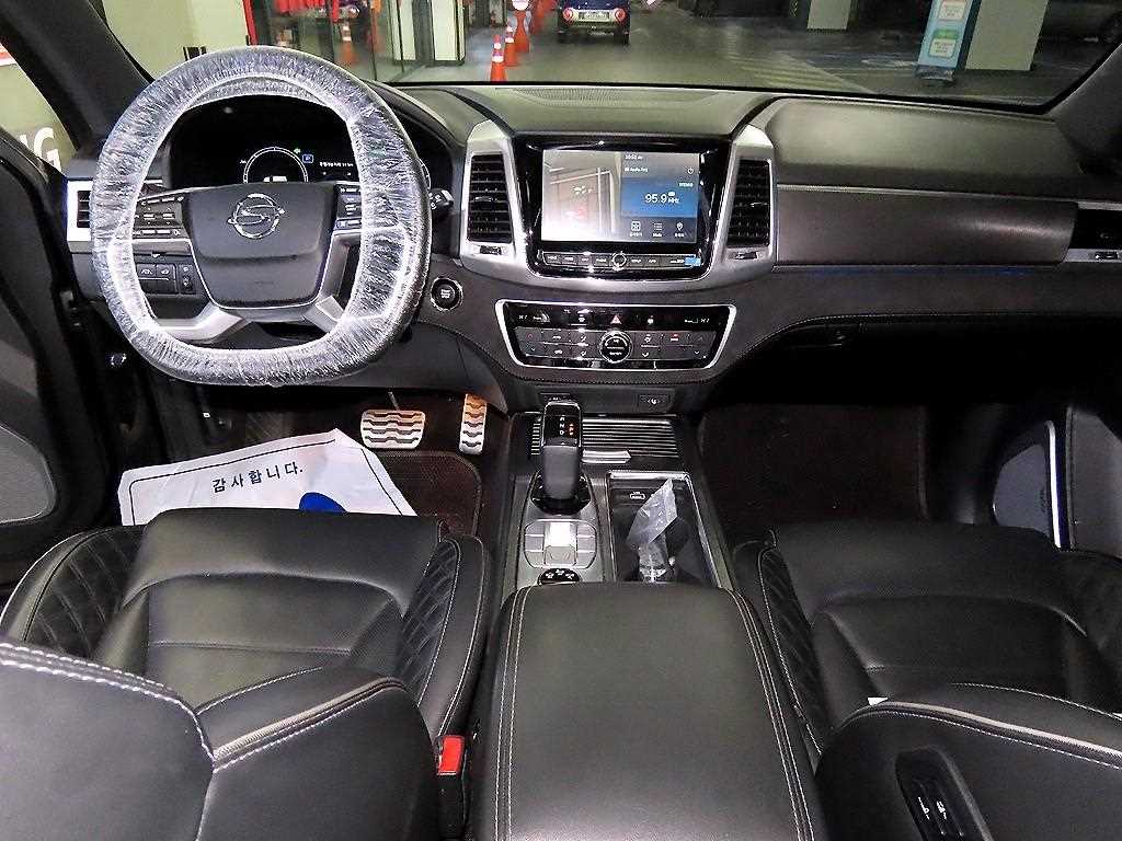 Ssangyong Rexton - Vista 10