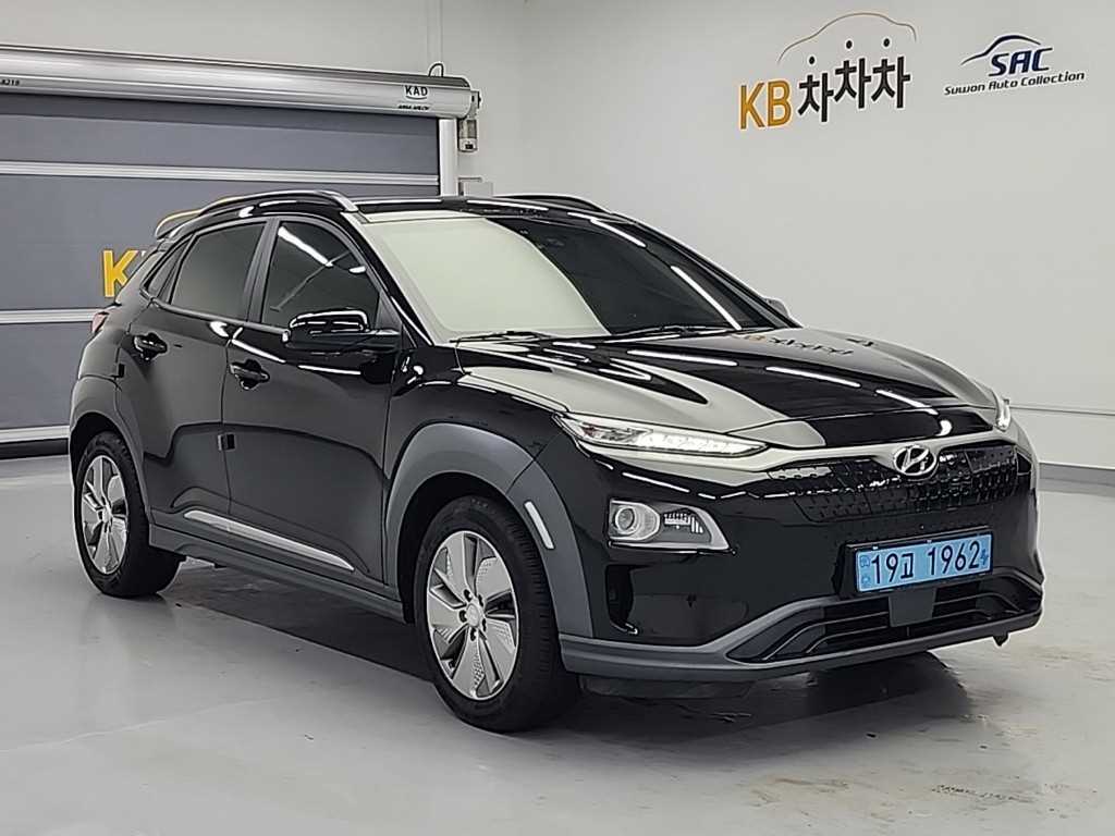 HYUNDAI Kona - Vista 4
