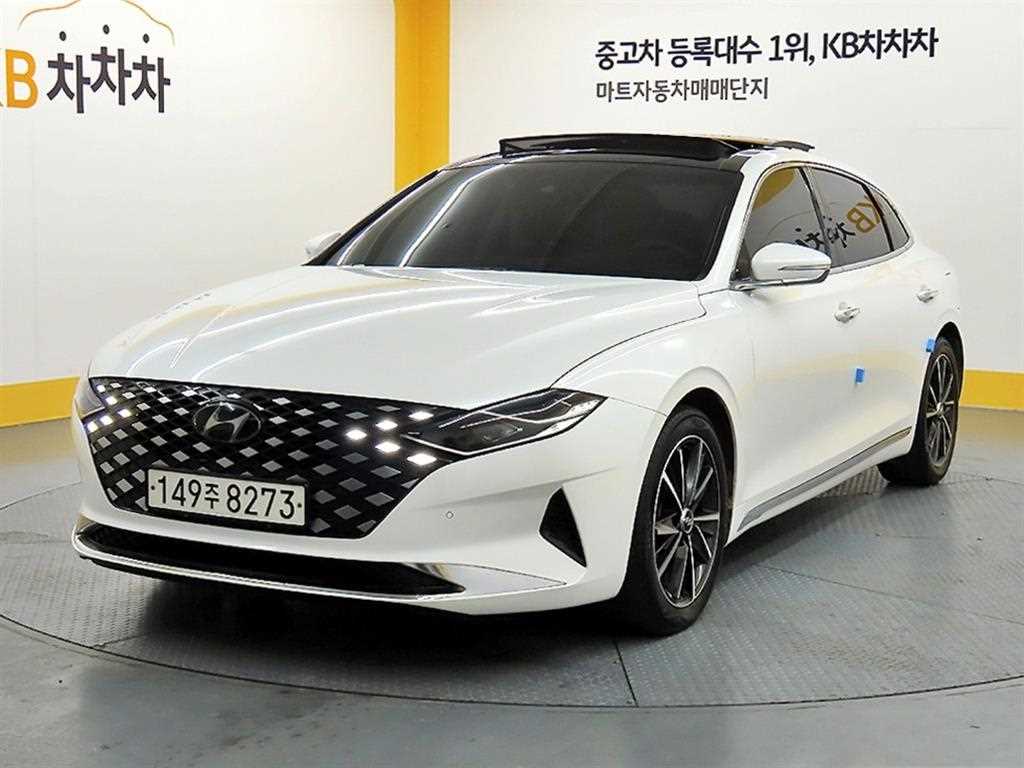 HYUNDAI Grandeur - Vista 2