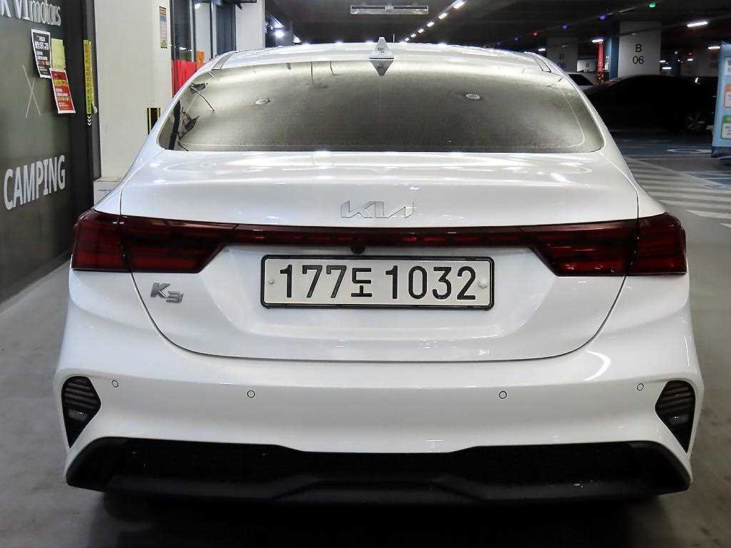 KIA K3 - Vista 5