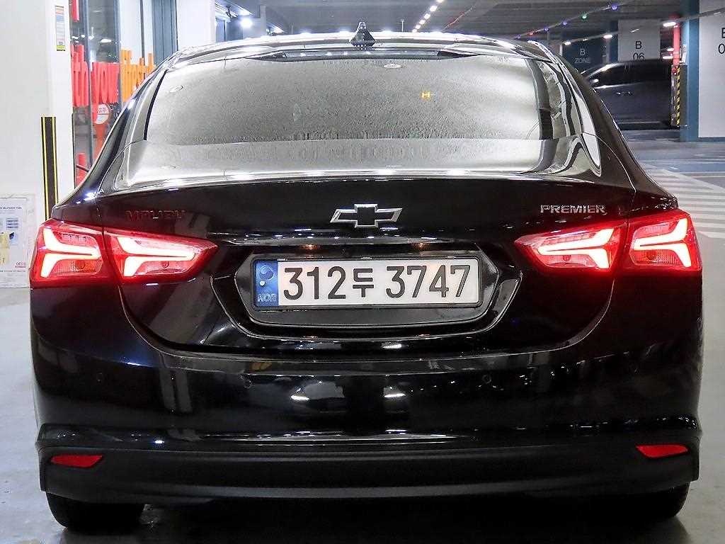 Chevrolet Malibu - Vista 5