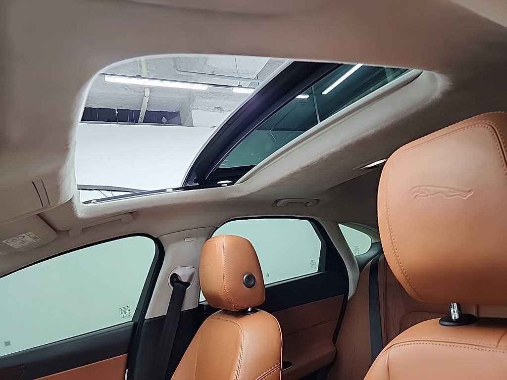 Jaguar XF 2019 Blanco - Importación desde Corea - HF Imports Iquique - Foto 14