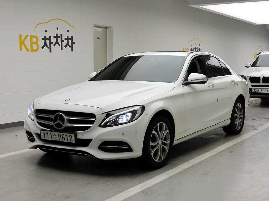 Mercedes Benz C Class - Vista 2