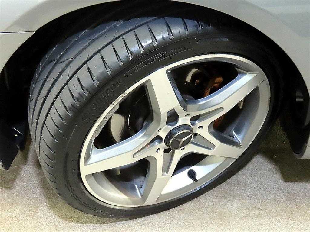 Mercedes Benz SLK Class 2012 Gris - Importación desde Corea - HF Imports Iquique - Foto 20