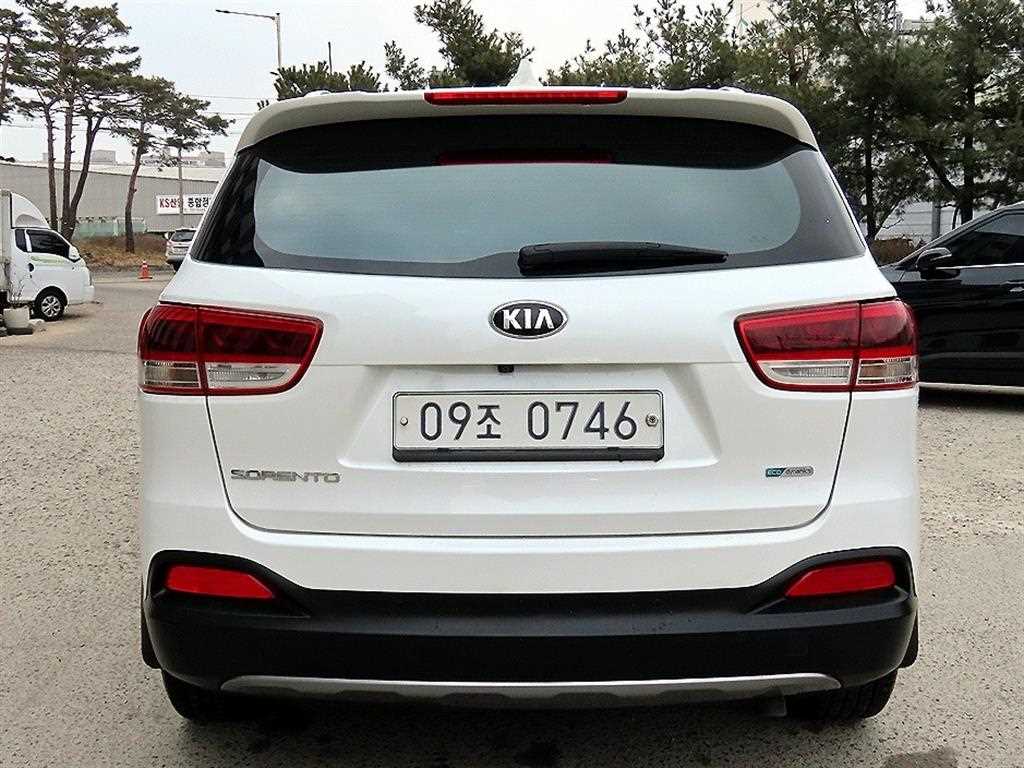 KIA Sorento - Vista 4