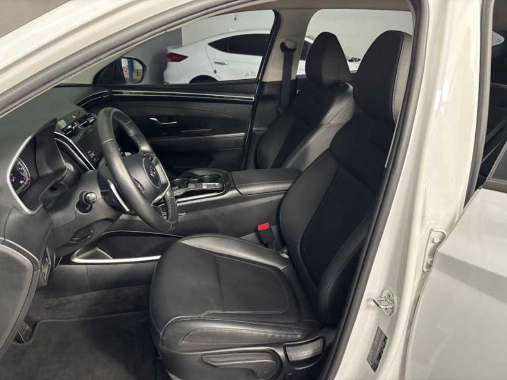 HYUNDAI Tucson - Vista 8