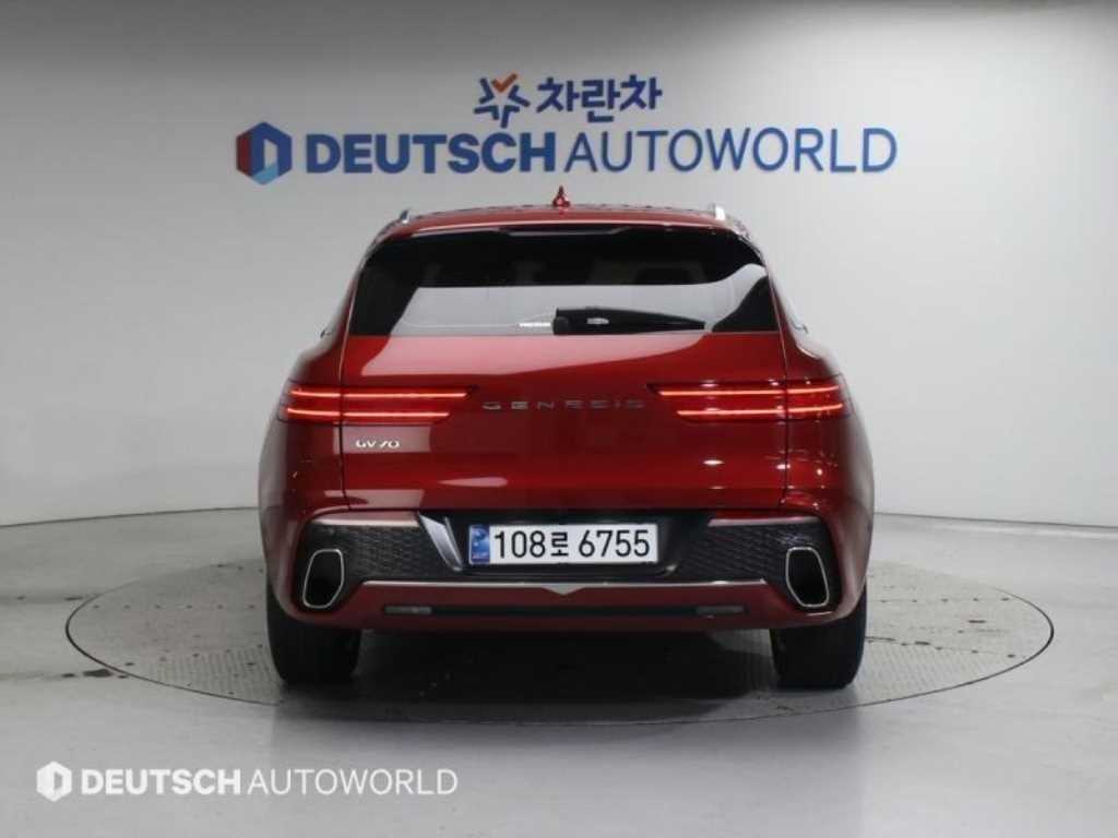 Genesis GV70 - Vista 4