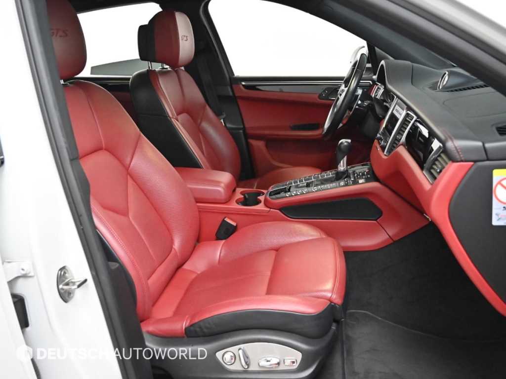 Porsche Macan - Vista 10