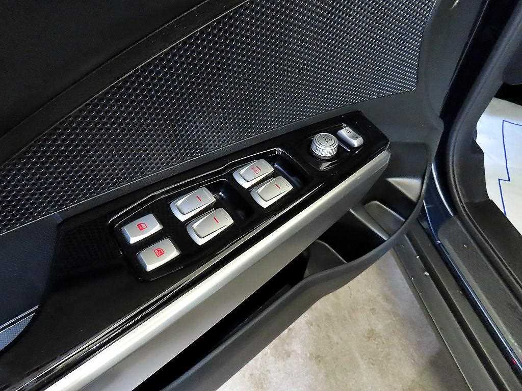 Ssangyong Tivoli 2016 - Importación desde Corea - HF Imports Iquique - Foto 13